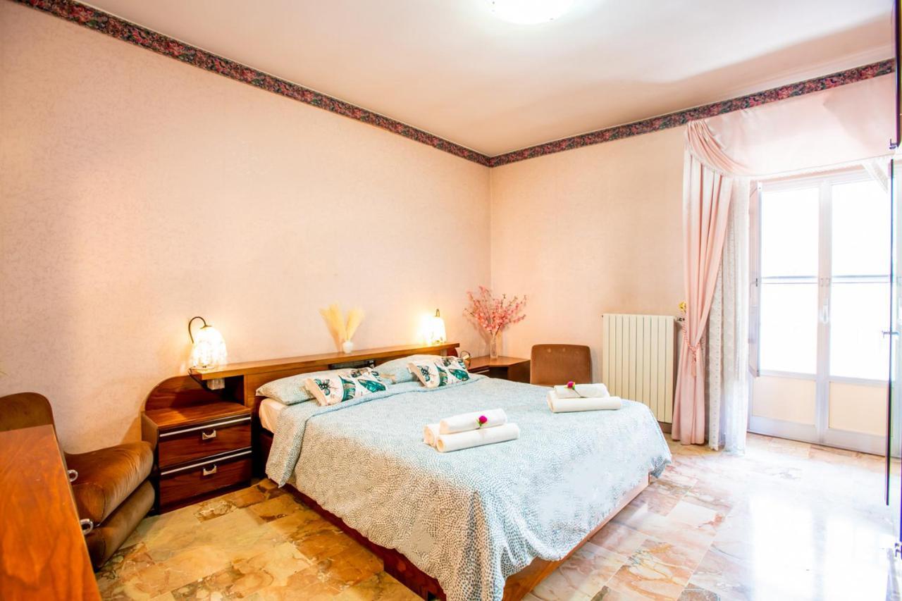 Barocco Room Wi-Fi Ragusa Exterior photo
